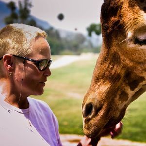 Meet your Posher, Radine